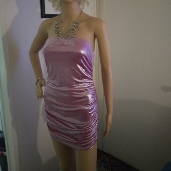 SHEIN Dress - Picture 3 of 9